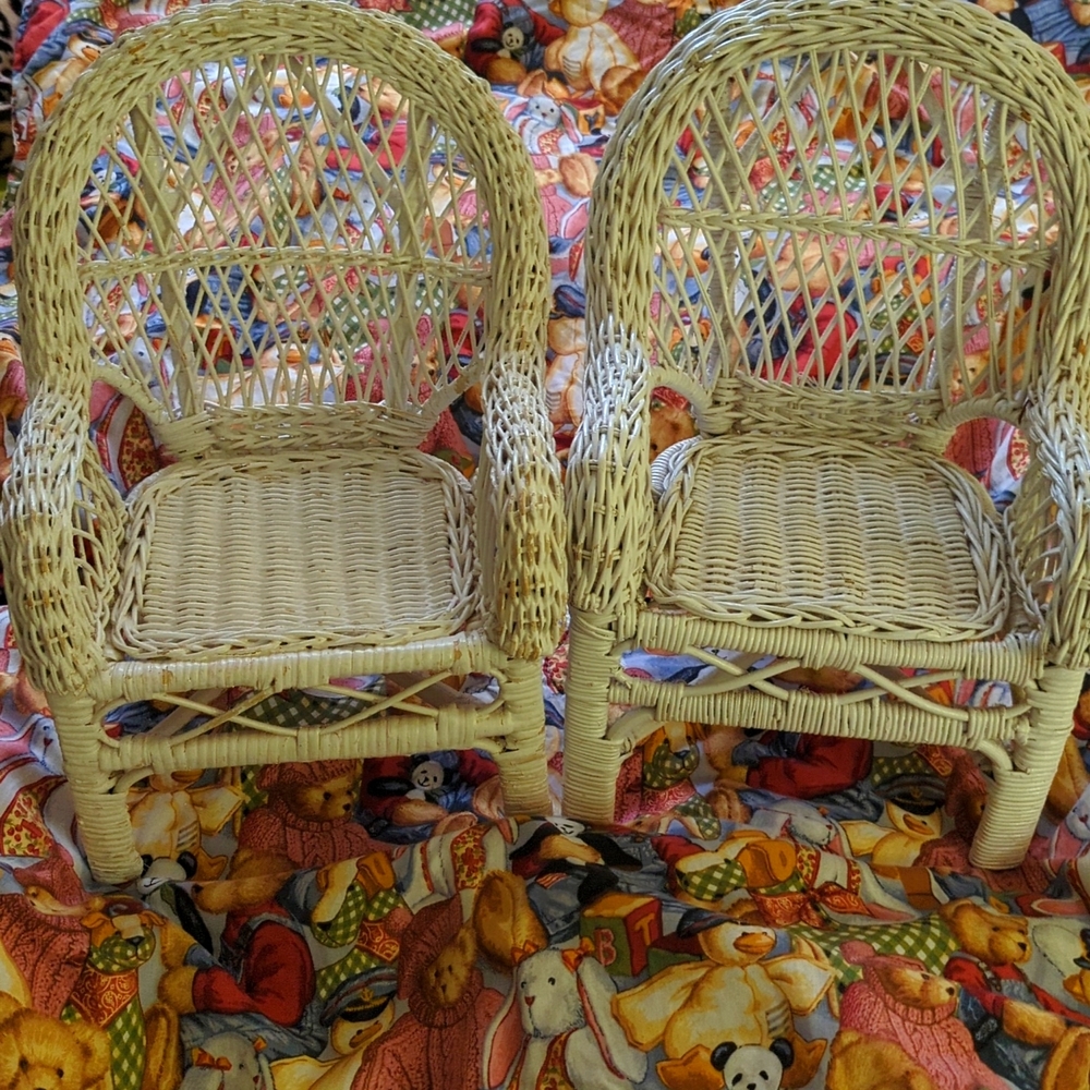 Vintage White Victorian Wicker Dolls Chairs